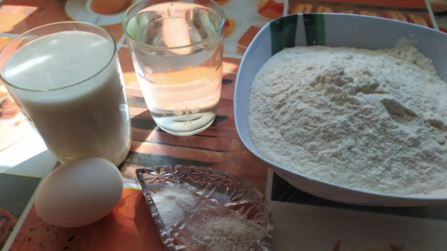 Коржі з маком до Маковія
